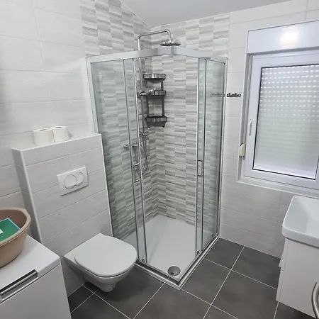 Apartment Vesna *